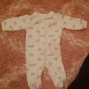 CARTERS | hedgehog print sleeper